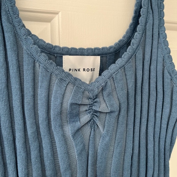 NWT Pink Rose Ribbed Knit Cropped Tank Top in Dreamy Blue L - Picture 4 of 11